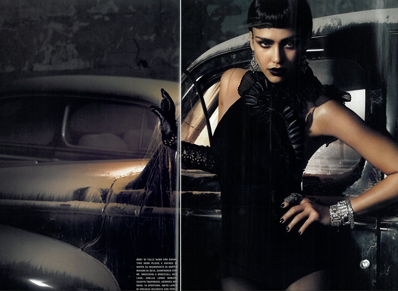 tl_files/moda zagraniczna/NEWSY/JESSICA ALBA W KWIETNIOWYM VOGUE ITALIA/ALBA.jpg